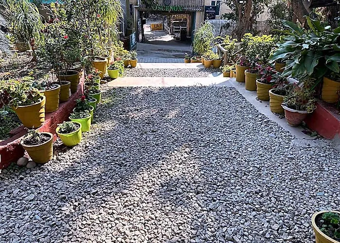 High Bank Peasants Cottage Rishikesh