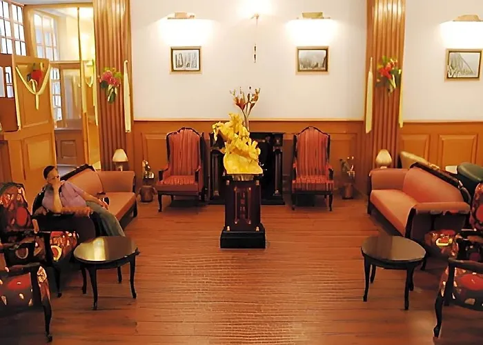Moon International Hotel Shimla