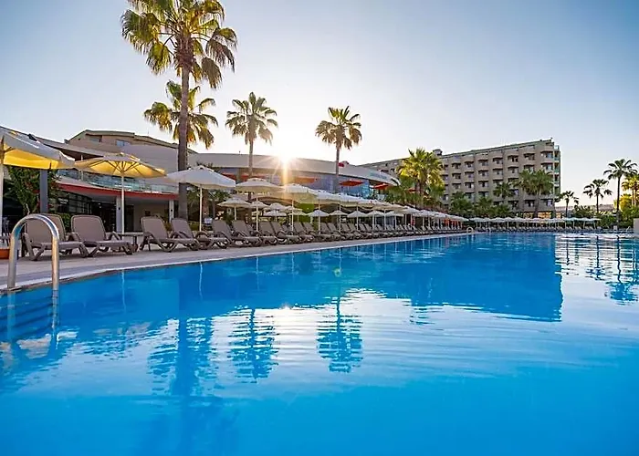 Vonresort Golden Coast & Aqua Evrenseki