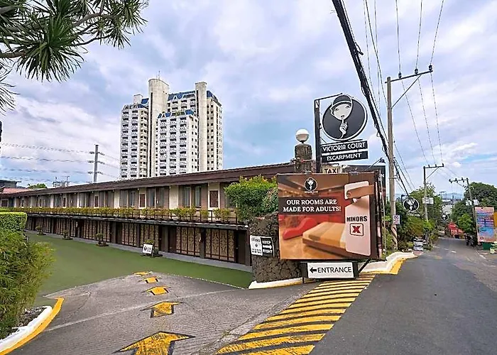 Victoria Court Escarpment - Pasig Hotel Manila