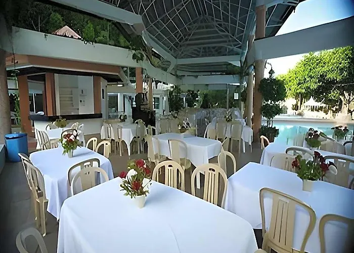 Splash Mountain Resort & Hotel LAGUNA
