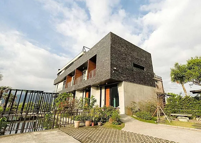 Island Sunrise Hotel Yilan