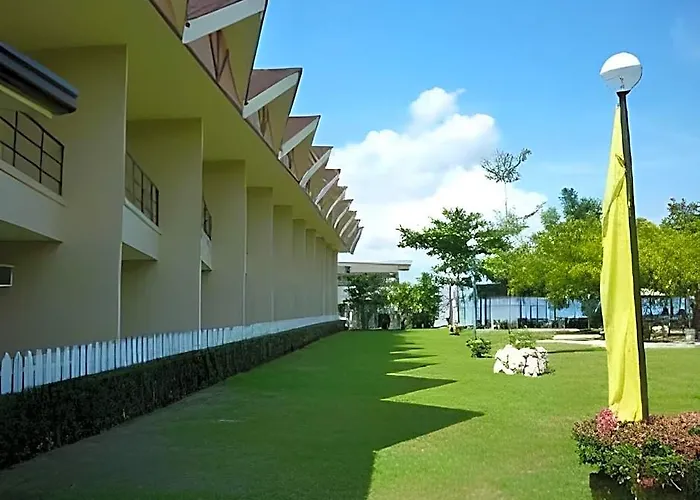 Camp Holiday Resort & Recreation Area Samal 