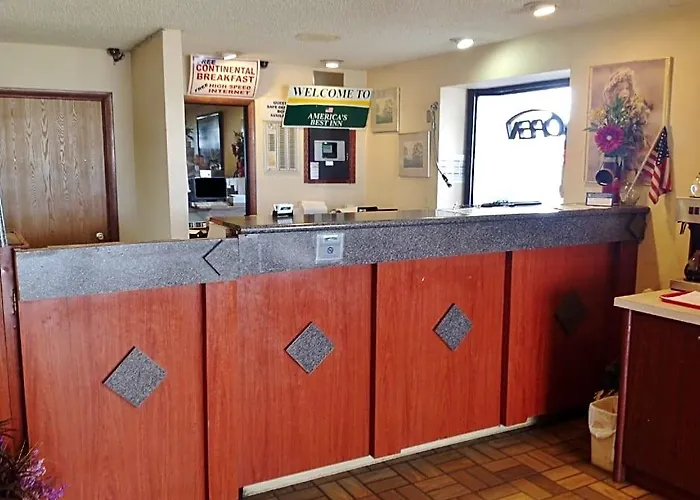 America'S Best Inn Warren Detroit