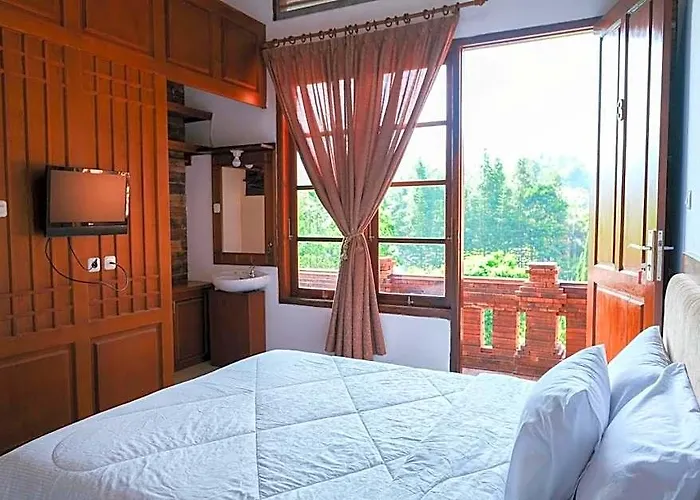 Jawa Dwipa Heritage Resort Surakarta 