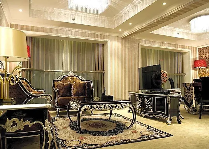 Liuzhou Grand Hotel