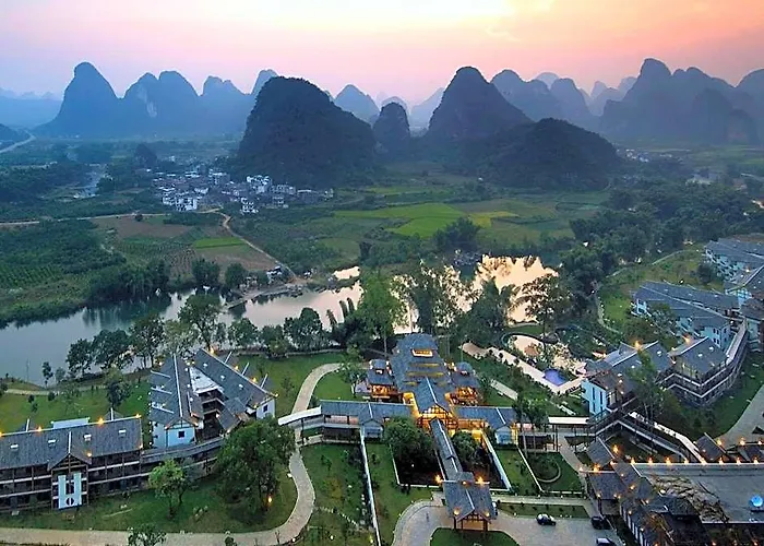 Yangshuo Resort Hotel