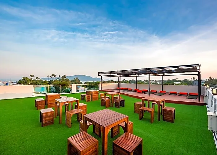 Phuket Marine Poshtel Hotel
