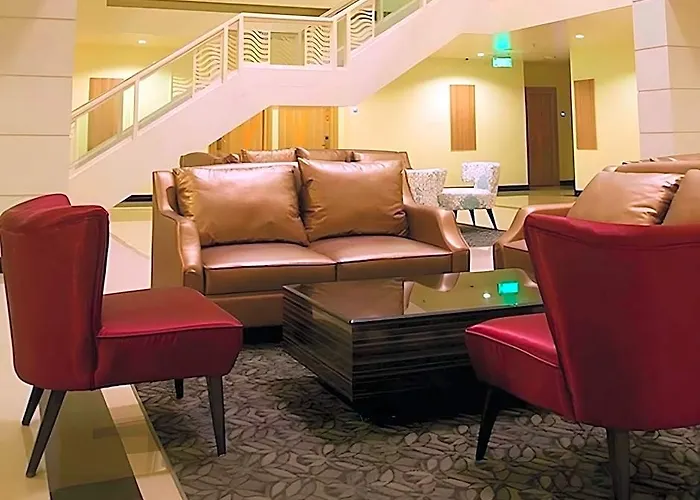 Aspira Petchkasem Hotel กรุงเทพมหานคร