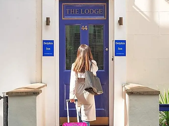 Dolphin Inn - The Lodge Londra