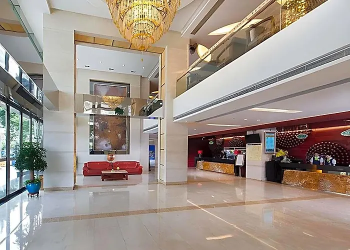 Vienna Hotel - Guangzhou South Railway Station Branch