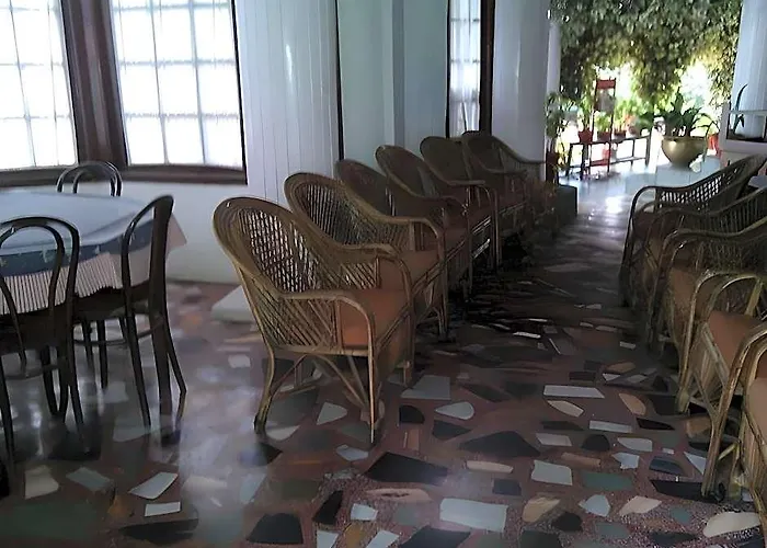 Hotel Walnut Grove Mussoorie