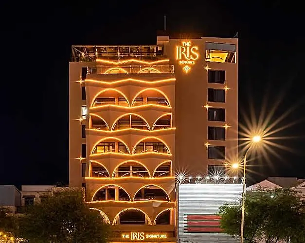 Iris Hotel Cần Thơ