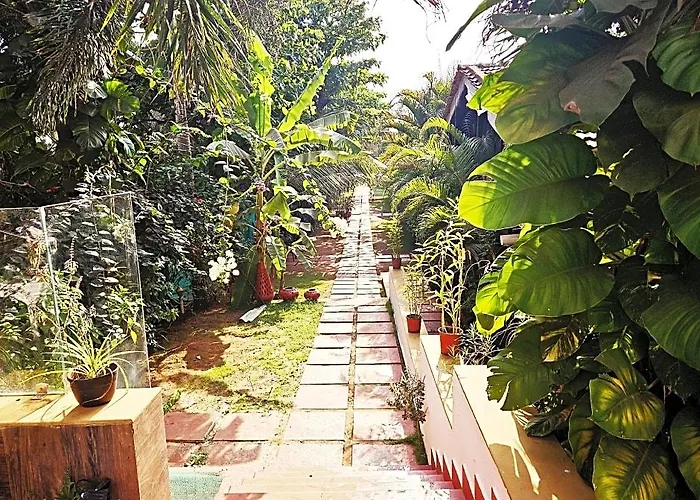 Shining Sand Beach Hotel Calangute