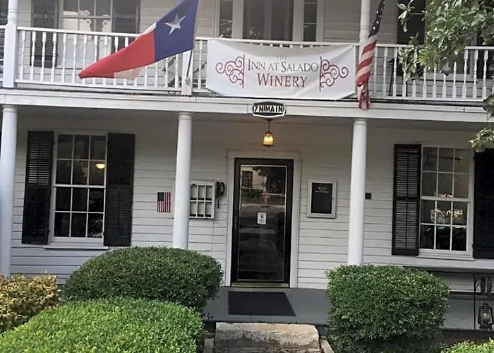 The Inn At Salado