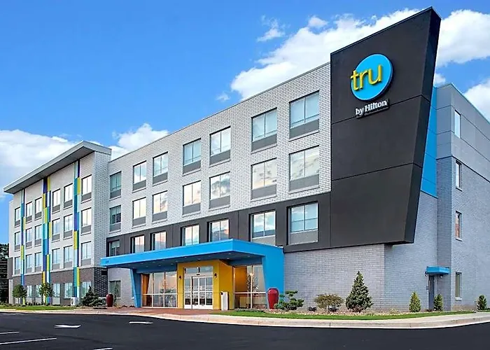 Tru By Hilton Lithia Springs Hotel