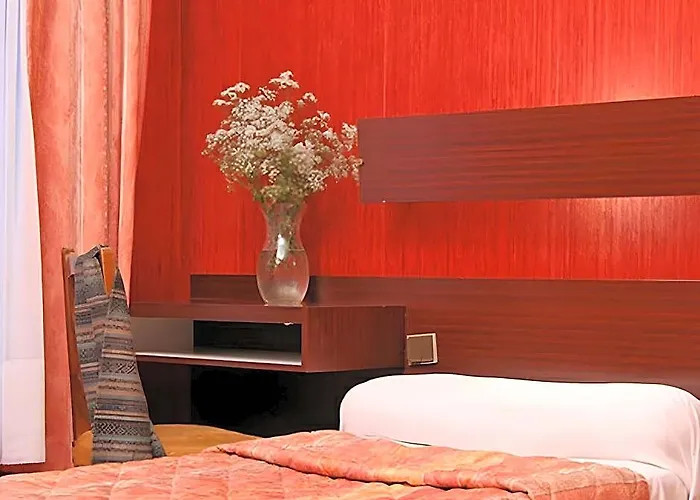 Camelia International Hotel Paris
