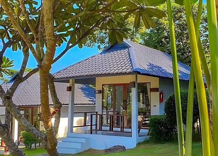 Diamond Village Pai