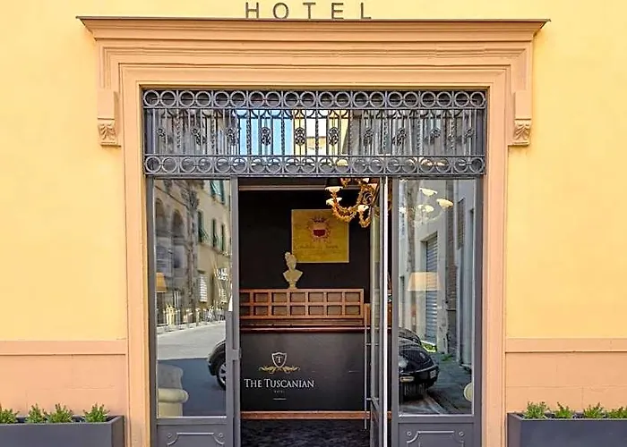 The Tuscanian Hotel Lucques