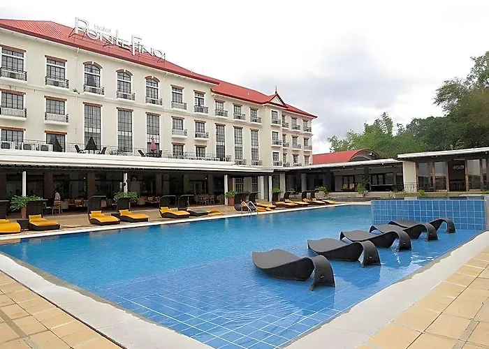 Hotel Pontefino Batangas