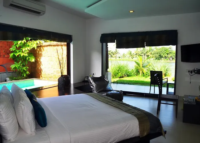 Citrus Backwaters And Spa Resort Alleppey Alappuzha
