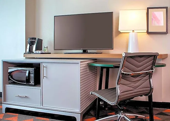 Holiday Inn Newport News - Hampton By Ihg