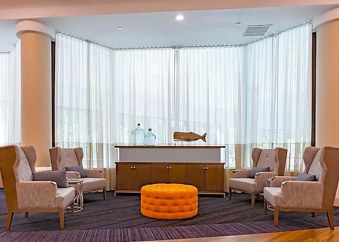 Holiday Inn Newport News - Hampton By Ihg