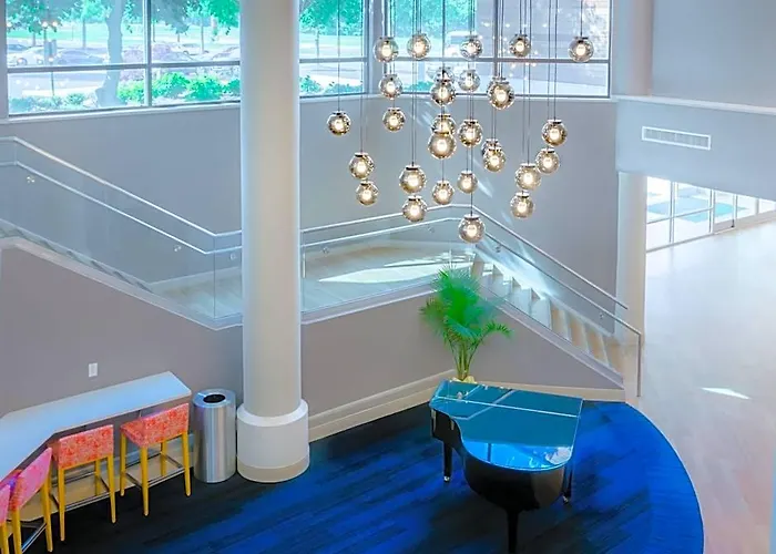 Holiday Inn Newport News - Hampton By Ihg