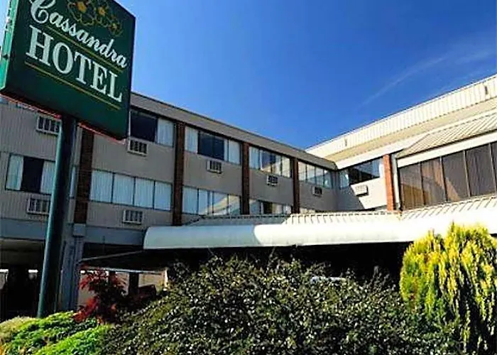 Cassandra Hotel Vancouver
