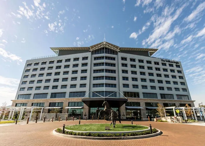 The William Inglis Mgallery Warwick Farm