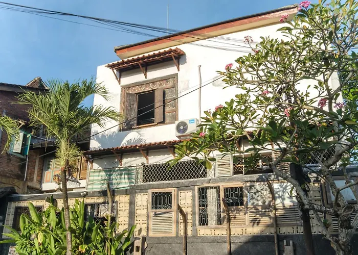 Bunga Desa Homestay Jimbaran