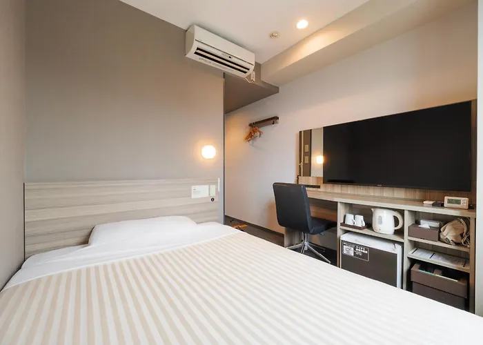 Super Hotel Yokohama Kannai