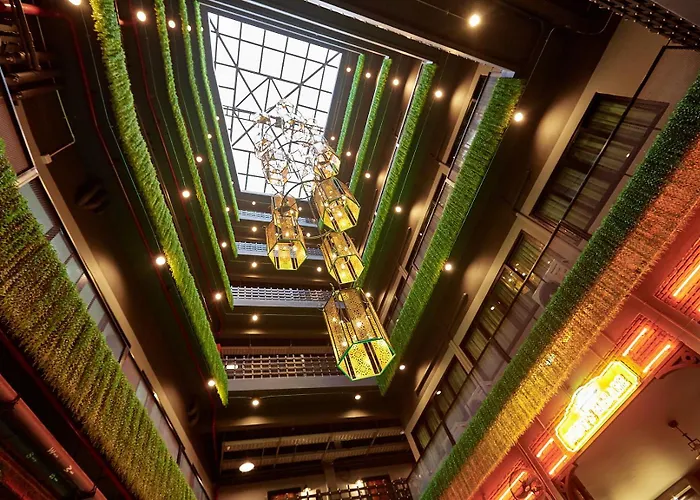 W22 By Burasari Hotel Bangkok