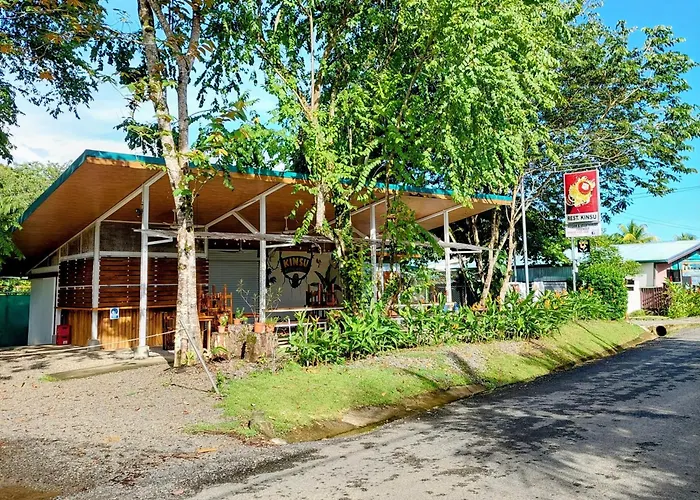 Karandi Hostel Uvita