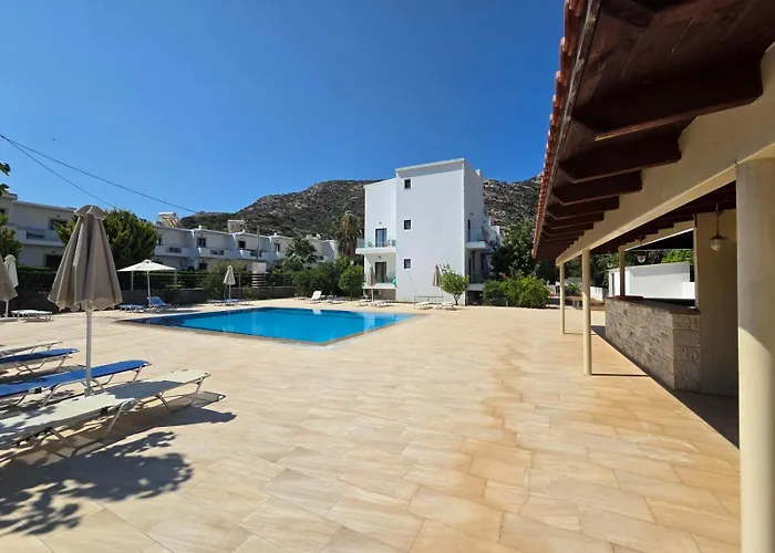 Paradise Matala Hotel