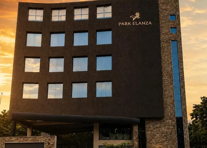 Hotel Park Elanza Chennai