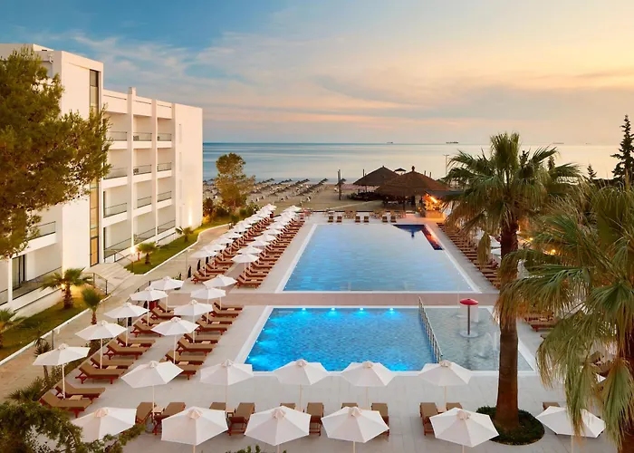 Sol Tropikal Durres Hotel
