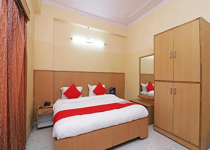 Super Hotel O Akbar Palace Aligarh