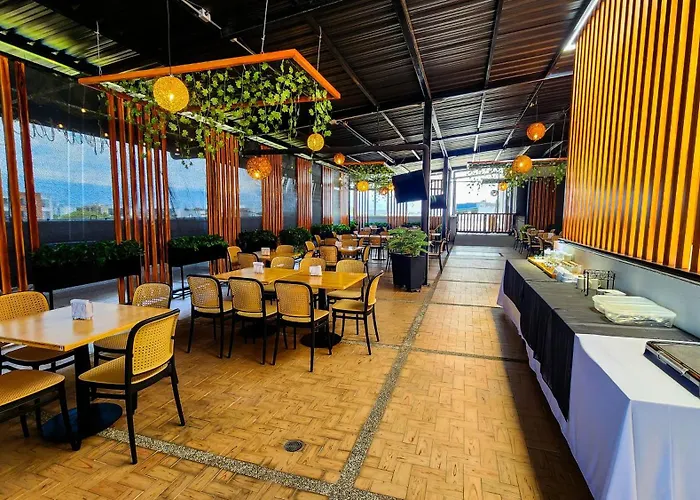 Be Suites Hotel Cali