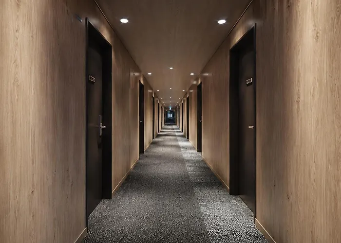 Midtown Niseko Hotel