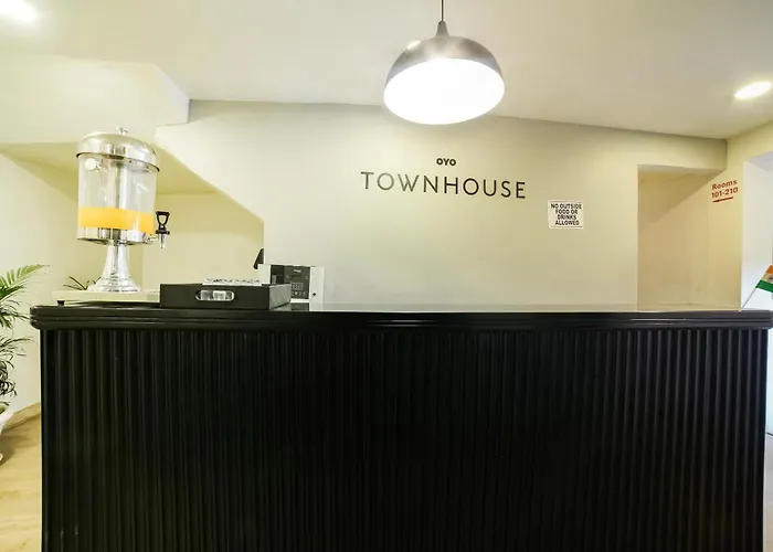 Super Hotel O Nawada Metro Delhi 