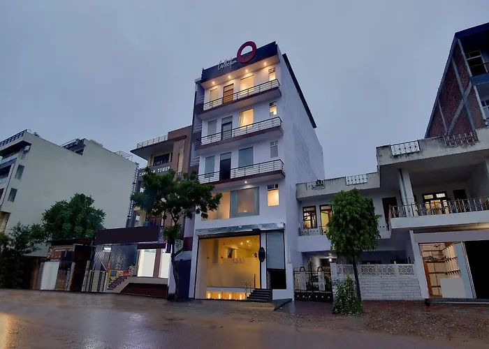 Super Collection O Govind Marg Hotel Jaipur