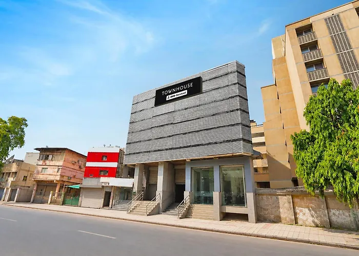 Townhouse Paldi Bus Terminal Ahmedabad Formally Neelkanth