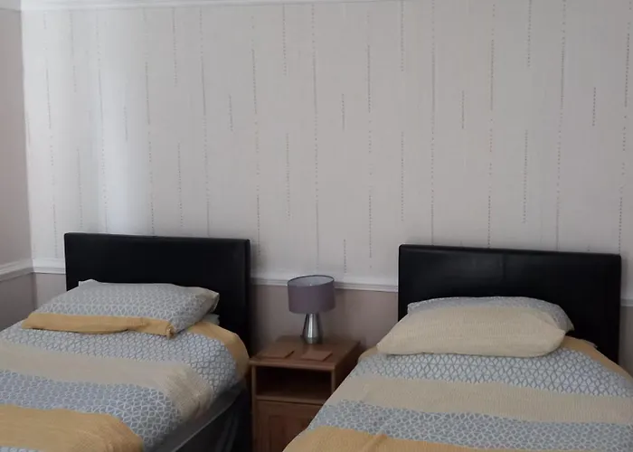 Ty Castell Guest House Caerphilly