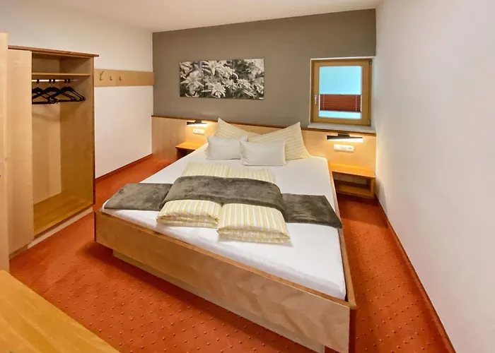 Chesa Arella Aparthotel Serfaus