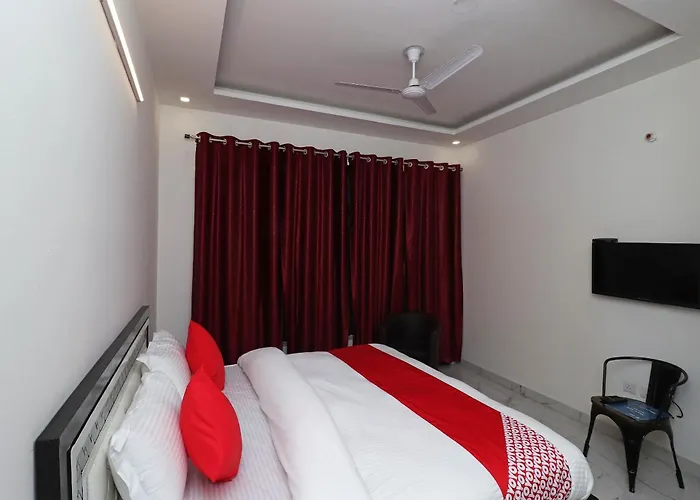 Hotel O Laxmi Residency Faridabad