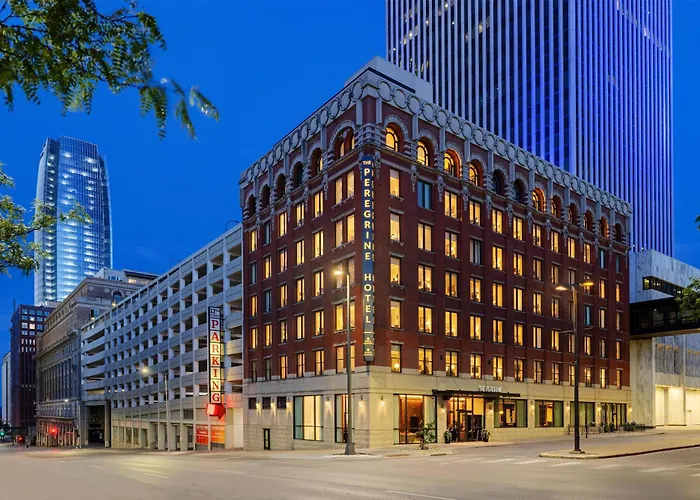 The Peregrine Omaha Downtown Curio Collection By Hilton Hotel