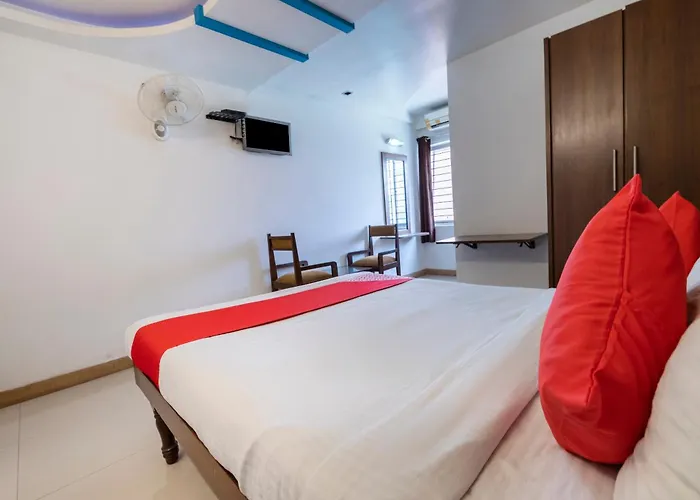 Hotel O The Red Velvet Opposite Novel Office Marathahalli Bridge Bangalore