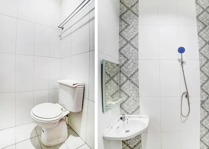 OYO 91224 Brayan Guest House Medan