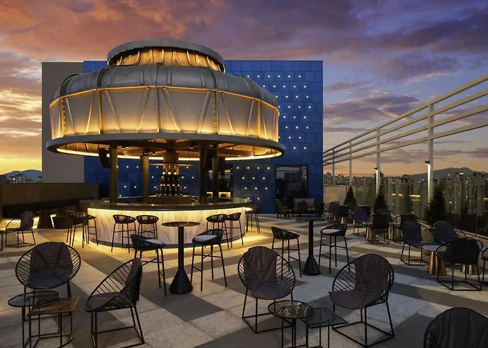 Mondrian Seoul Itaewon Hotel